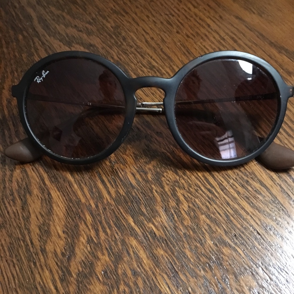 Ray ban sunglasses